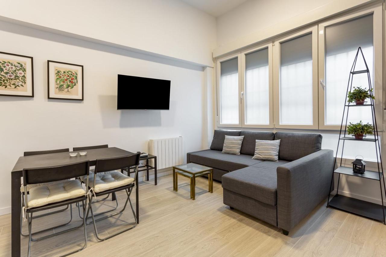 1 Bedroom 1 Bathroom Furnished - Av De America - Studio - Mintystay Madrid Eksteriør billede